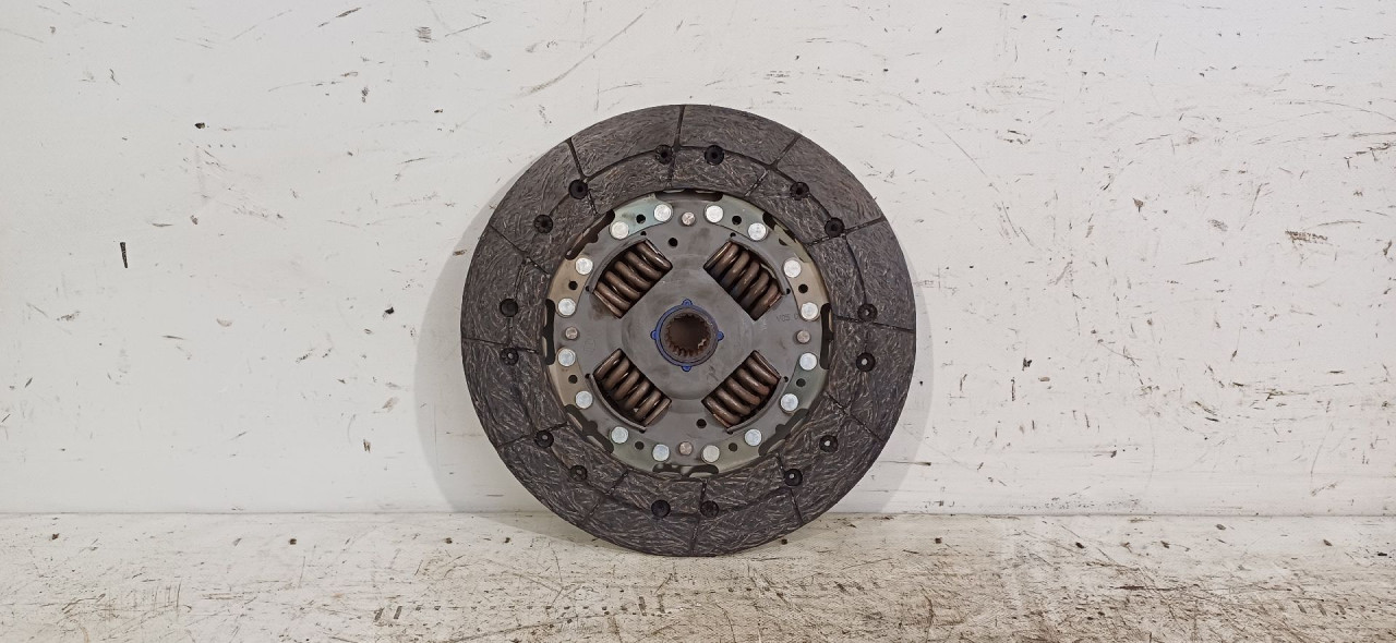 DIJELOVI LAMELA AUDI A3 > 03-08 2.0