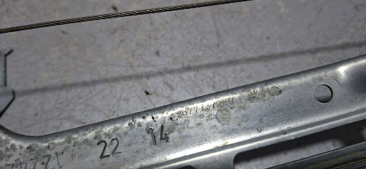 ELEKTRO PODIZAC STAKLA PEUGEOT 308 > 13-17 9677737280