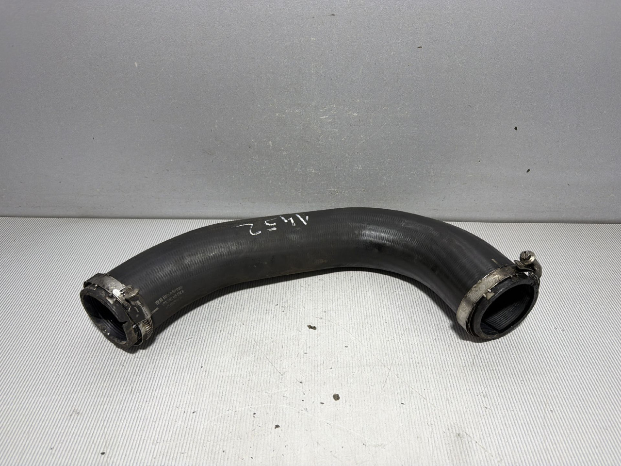 DIJELOVI CRIJEVO INTERKULERA AUDI Q3 > 11-15 2.0 5N0145834K