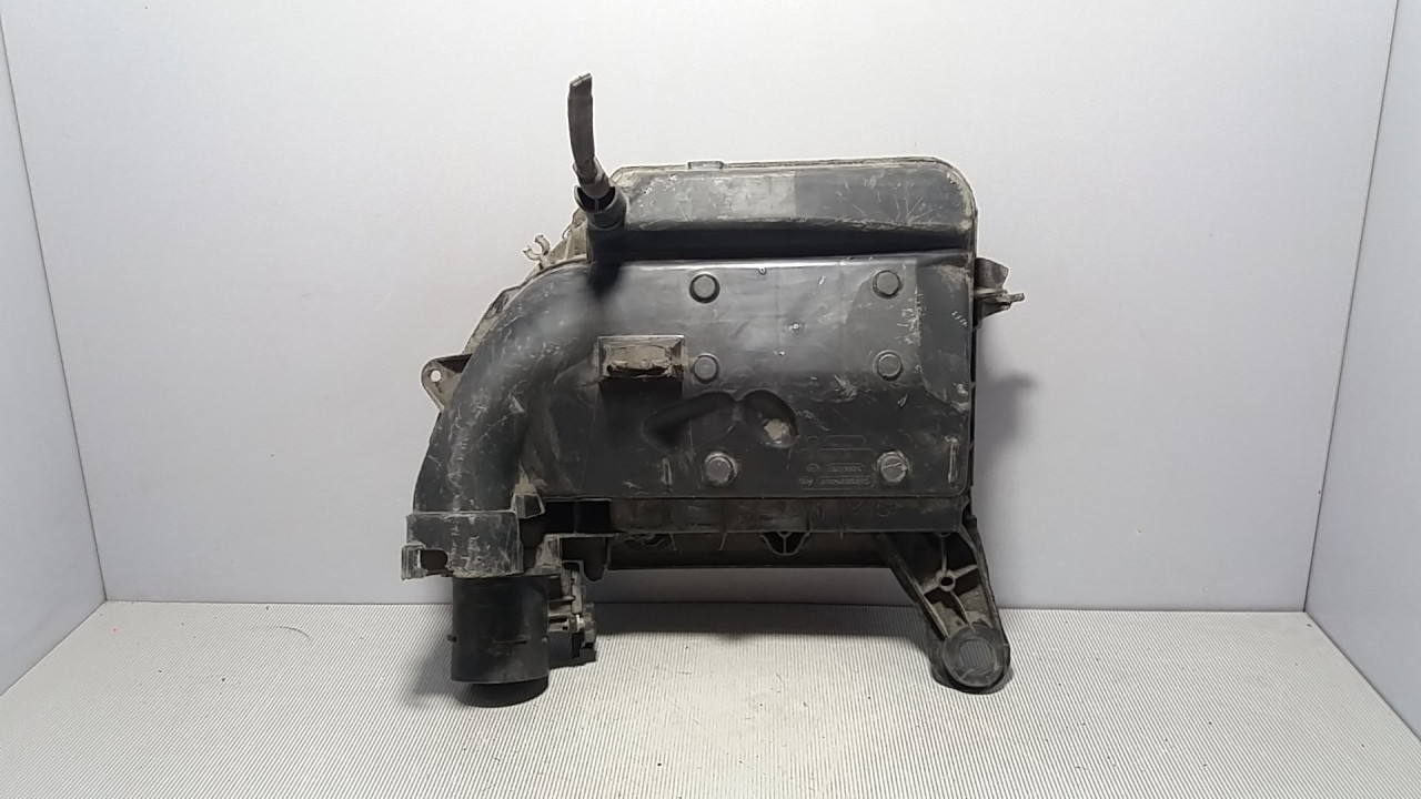 KUCISTE FILTERA ZRAKA PEUGEOT 208 > 12-15 9673061080