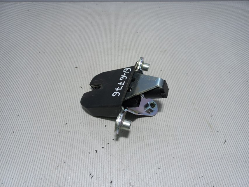 BRAVA GEPEKA SKODA OCTAVIA > 04-08 1Z5827501D