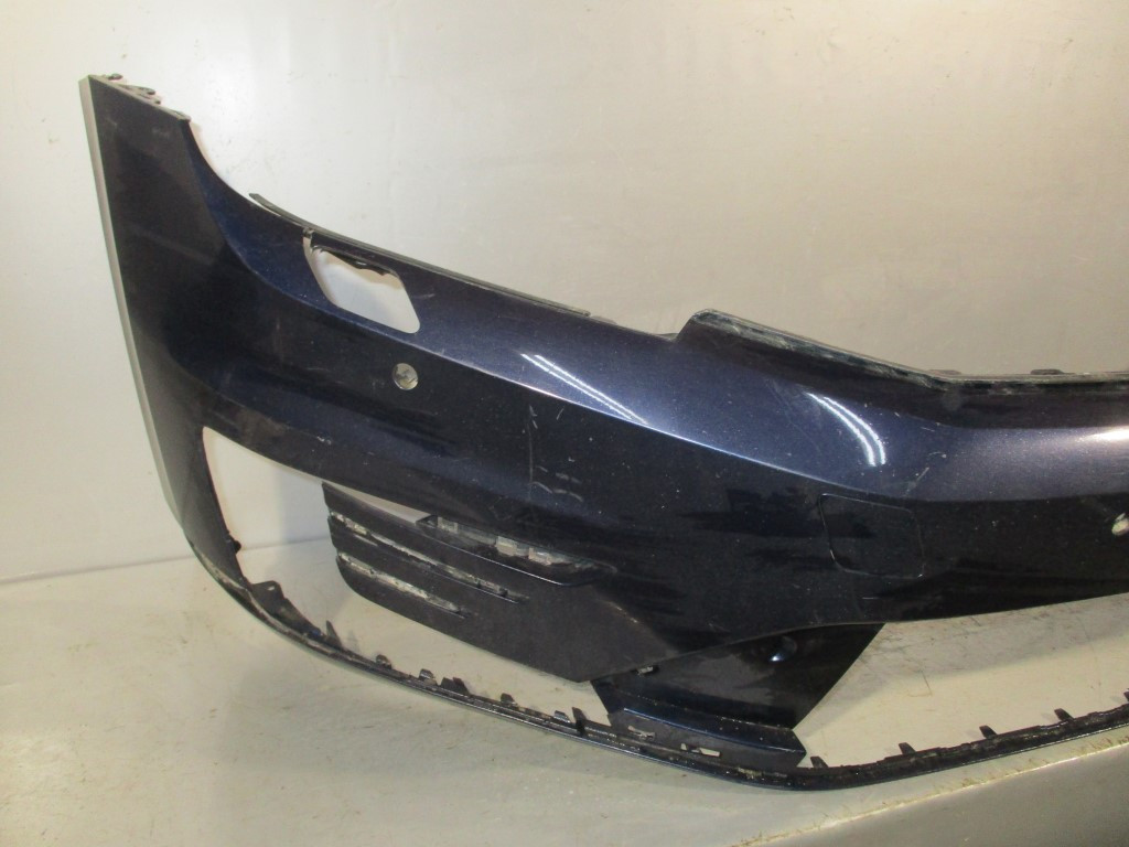 DIJELOVI BRANIK VW PASSAT B8 > 14- 3G0807221B