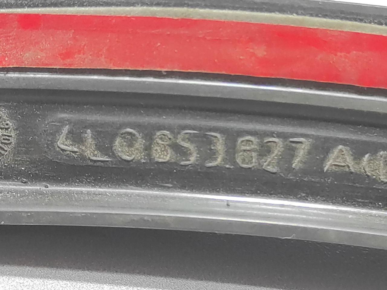 DIJELOVI RUB BLATOBRANA AUDI Q7 > 09-15 4L0853827A