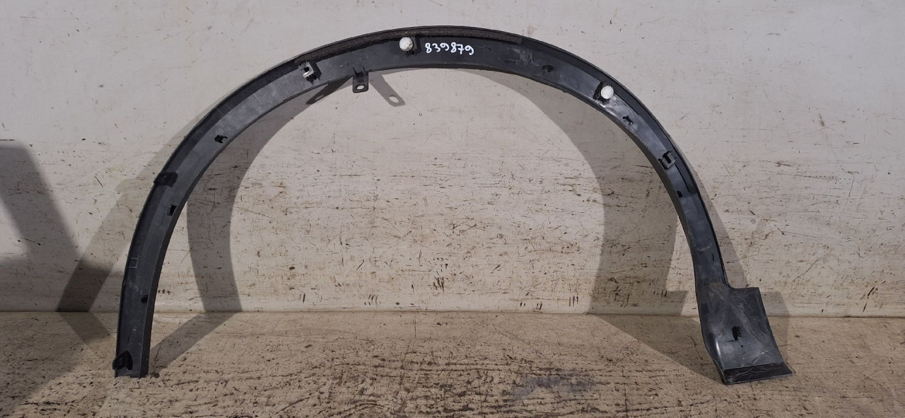 DIJELOVI RUB BLATOBRANA NISSAN QASHQAI > 21- 638106UAOA