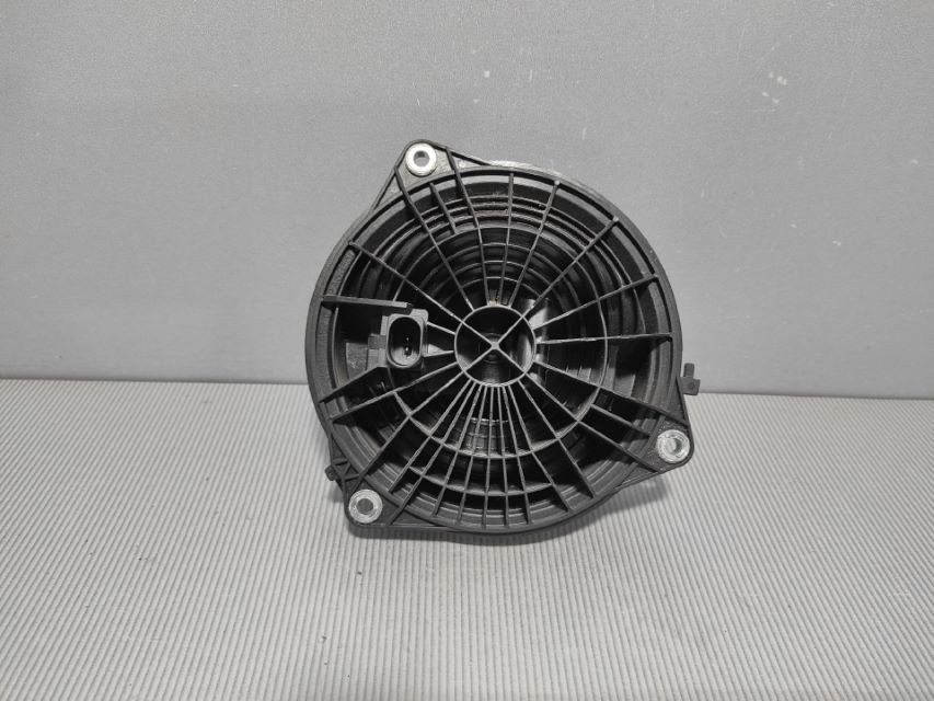DIJELOVI ZADNJI ZNAK VW POLO > 14-17 6R6827469D