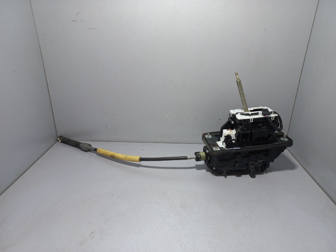 DIJELOVI SALTEBLA AUDI Q5 > 08-11 8R1713041D