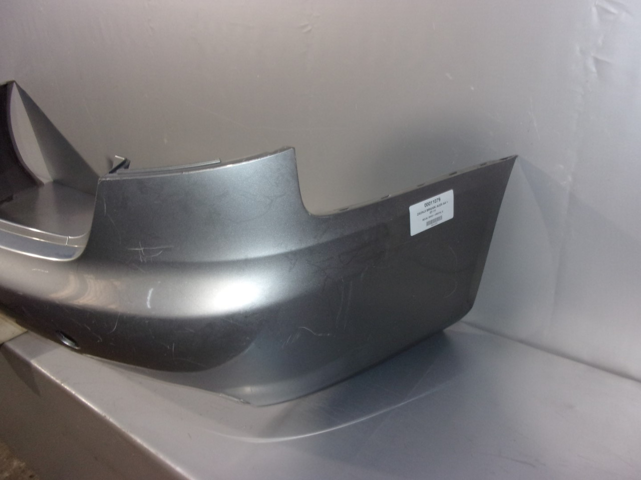 BRANIK AUDI A4 (B8) > 07-11 AD024010 8K5807511