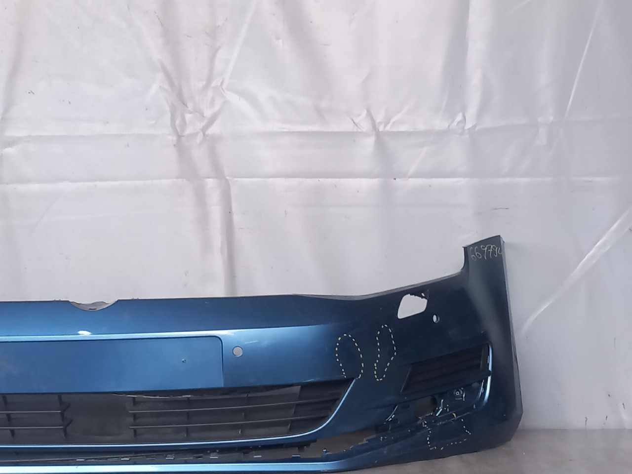 DIJELOVI BRANIK VW GOLF 7 > 12-16 5G0807221