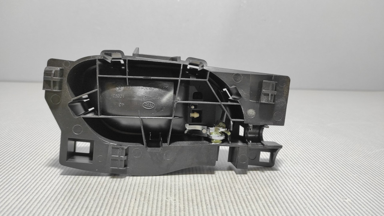 UNUTRASNJA RUCKA VRATA CITROEN C4 > 10-17 9660525480