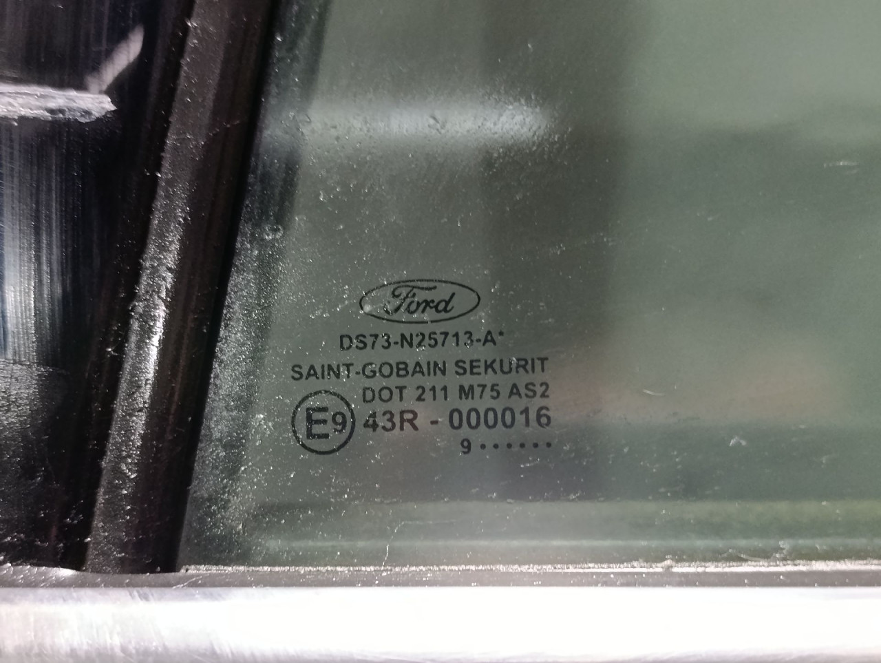 DIJELOVI STAKLO FORD MONDEO > 14-19