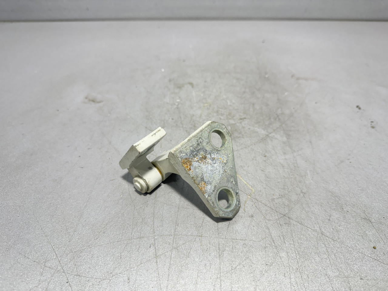 DIJELOVI BAGLAMA VW PASSAT CC > 12-15 3C0831402D