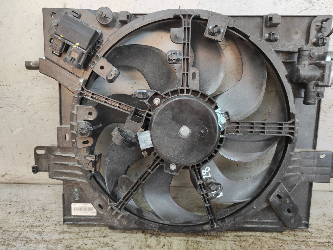 DIJELOVI VENTILATOR RENAULT EXPRESS > 20- 1.5
