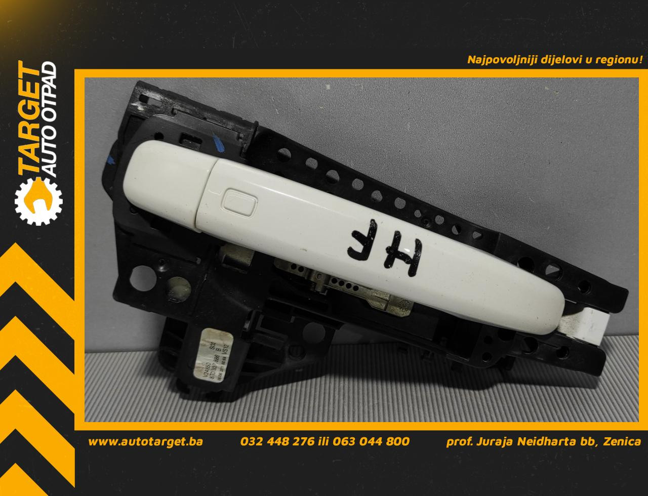 DIJELOVI RUCKA VRATA AUDI Q5 > 12-16 8T0837886B