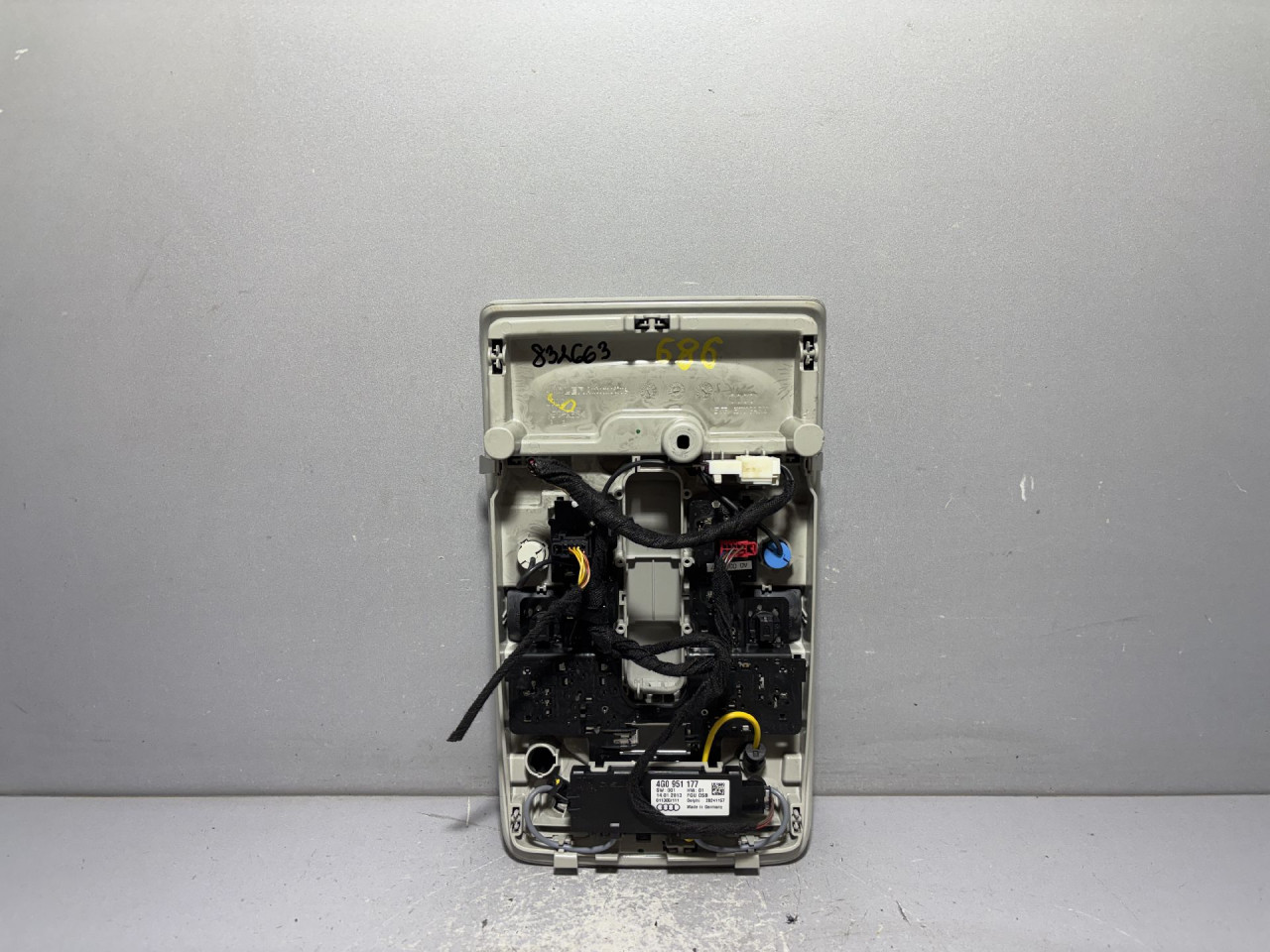 RASVJETA U KABINI AUDI A6 4G > 11-14 4G0947135E