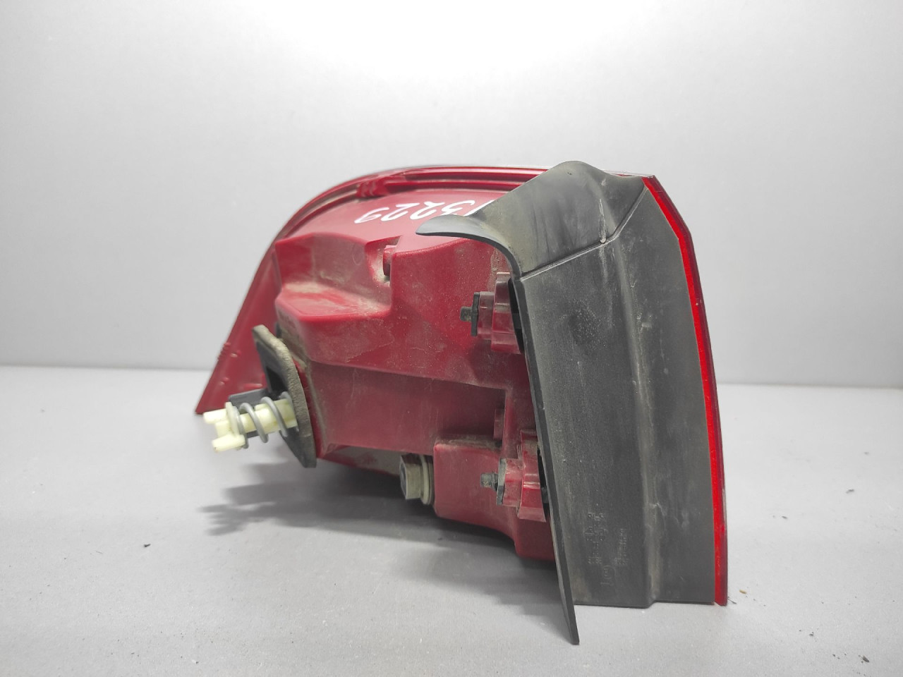 STOP SVJETLO VW PASSAT B7 > 10-14 3AF945208B
