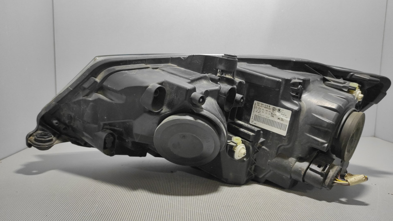 DIJELOVI FAR SKODA FABIA > 14- 6V1941016B