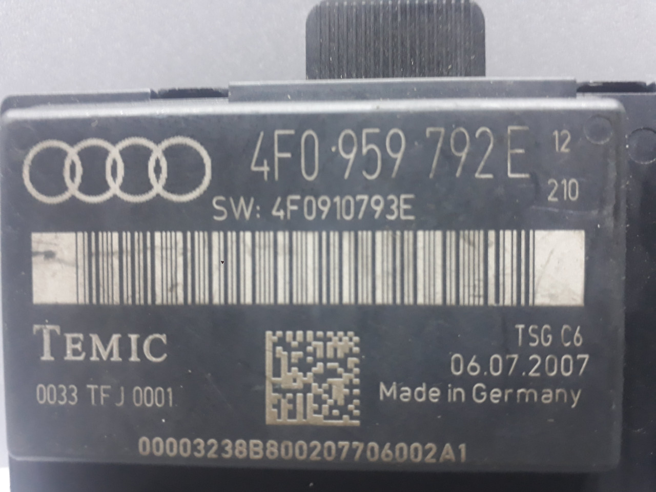 KOMFORT ELEKTRONIKA AUDI A6 > 04-08 4F0959792E