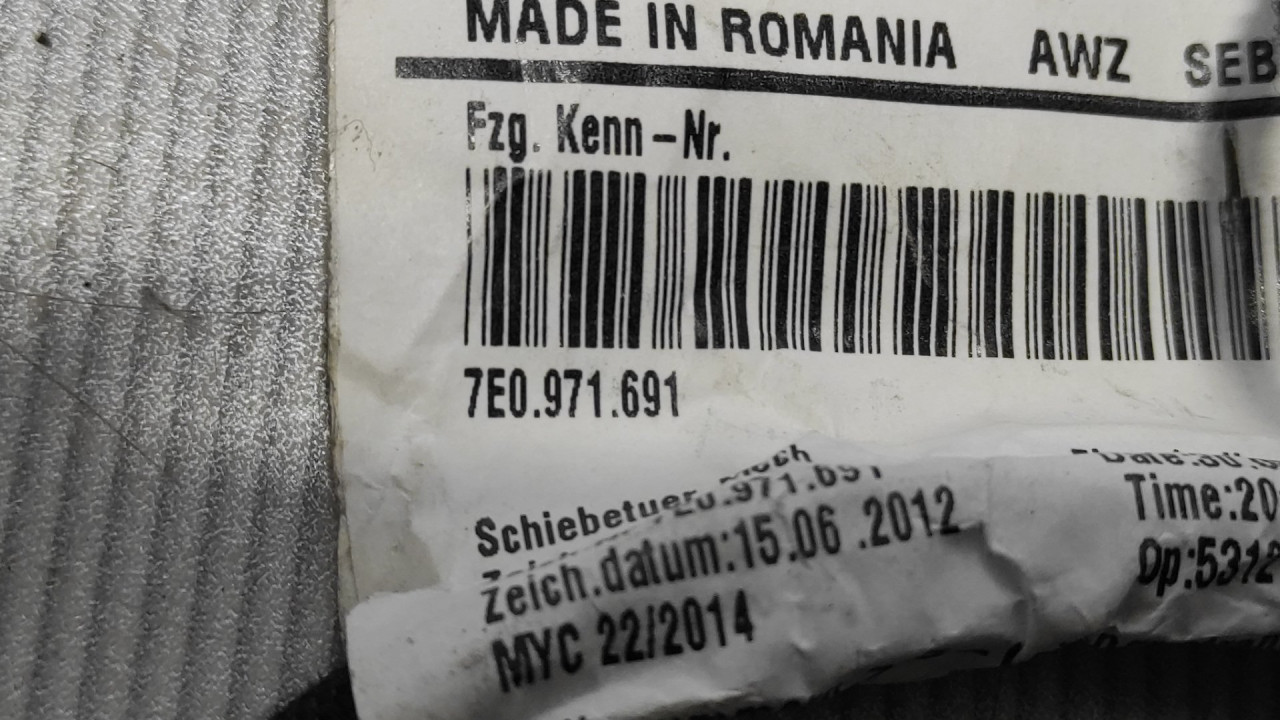 DIJELOVI INSTALACIJA VRATA VW T5 > 03-09 7E0971691