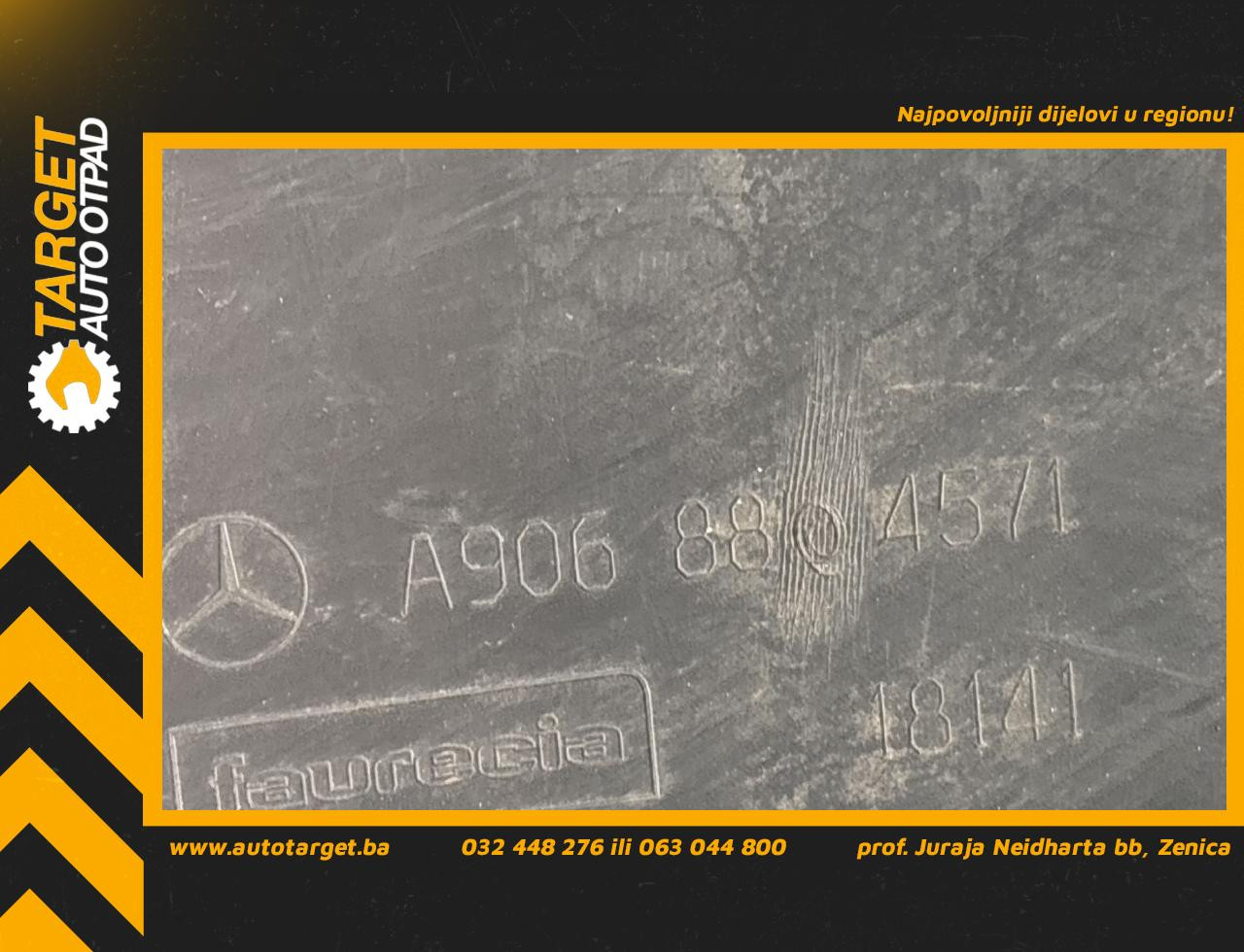 PLASTIKA BRANIKA MERCEDES SPRINTER > 13-18 A9068804571
