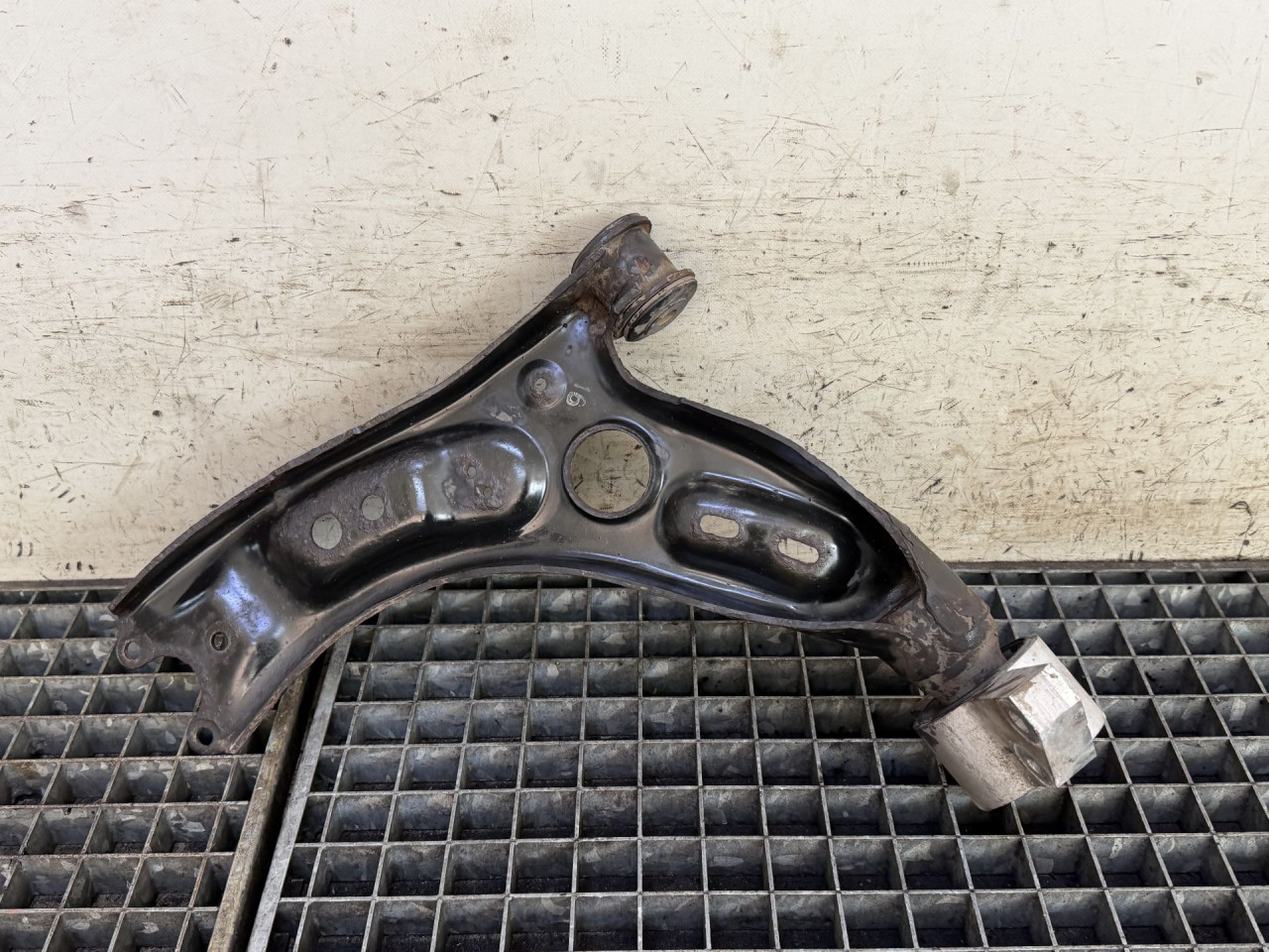 DIJELOVI LAFETA VW GOLF 6 > 08-12 2.0