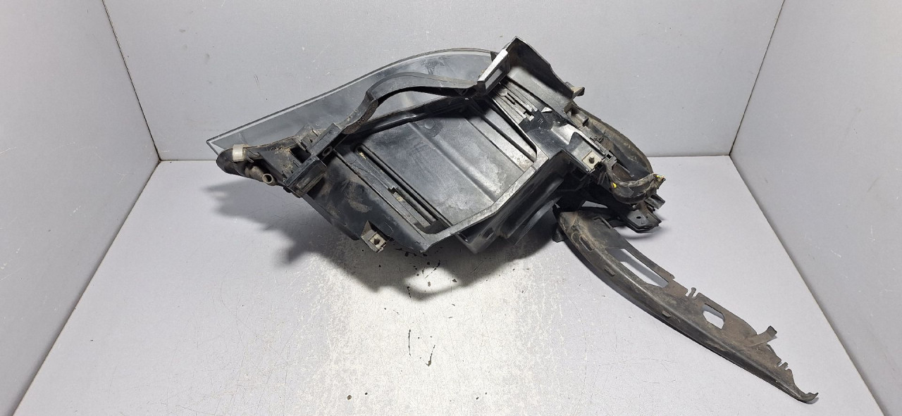 FAR OSTECEN BMW SERIJA 5 (E60/E61) > 03-07 15872100