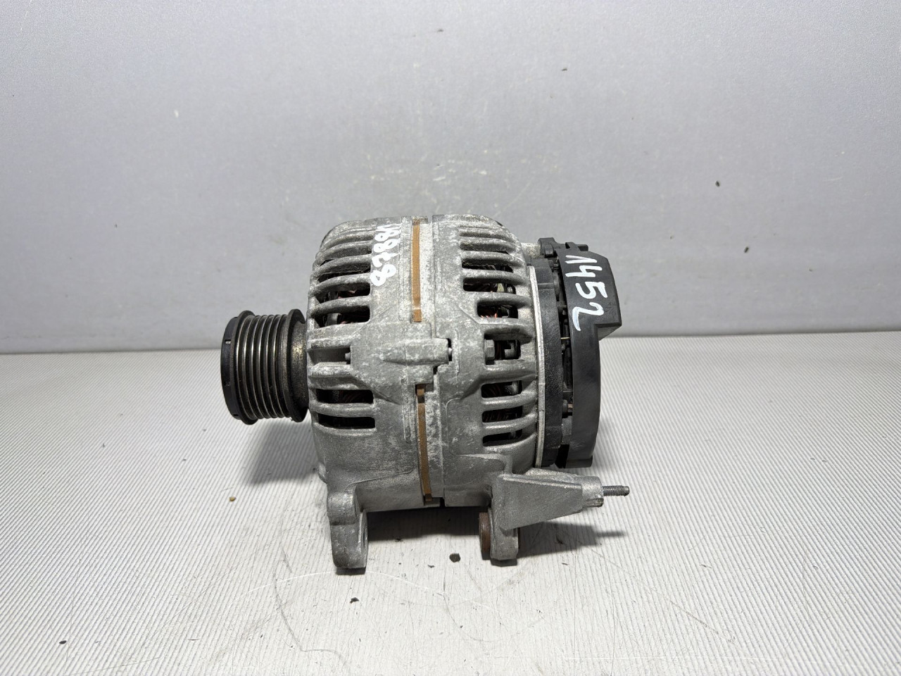 DIJELOVI ALTERNATOR AUDI Q3 > 11-15 2.0 03L903023