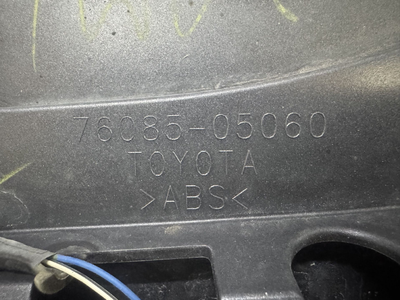 DIJELOVI SPOJLER TOYOTA AVENSIS > 09-11 7608505060