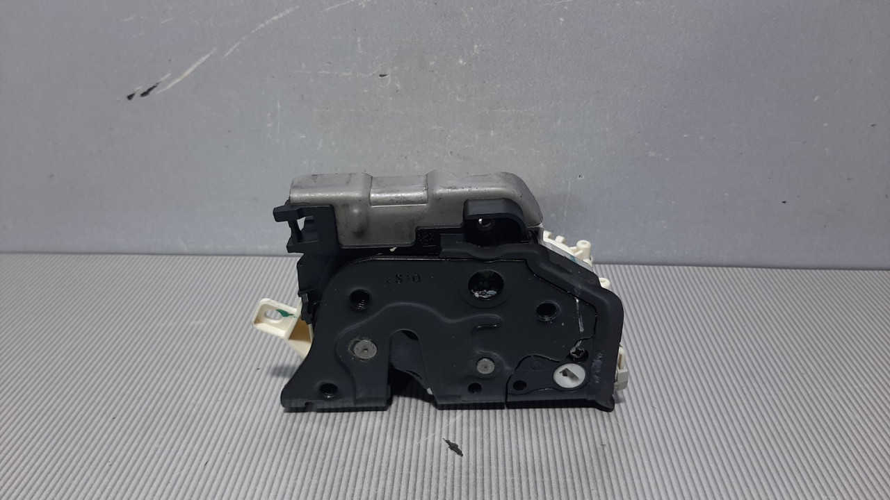 BRAVA VRATA AUDI A4 (B8) > 07-11 8K0839015C