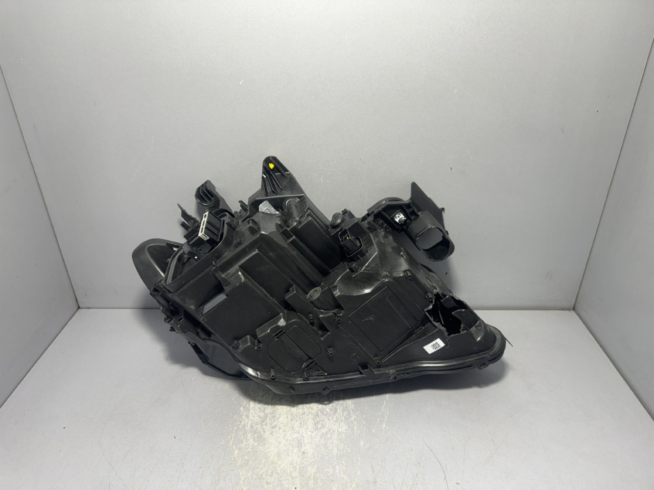 DIJELOVI FAR OSTECEN PEUGEOT 308 > 21- 9859662180