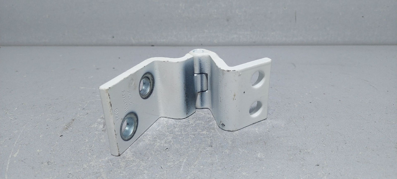 DIJELOVI BAGLAMA VW T5 > 03-09 7J7841511