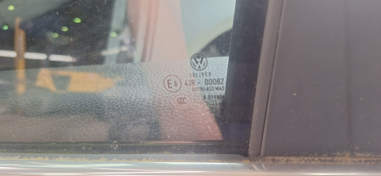 DIJELOVI STAKLO VW PASSAT B7 > 10-14 1.6
