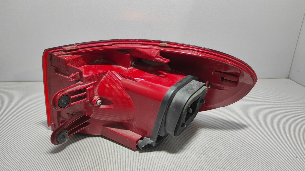 DIJELOVI STOP SVJETLO VW TIGUAN > 11-15 5N0945095Q