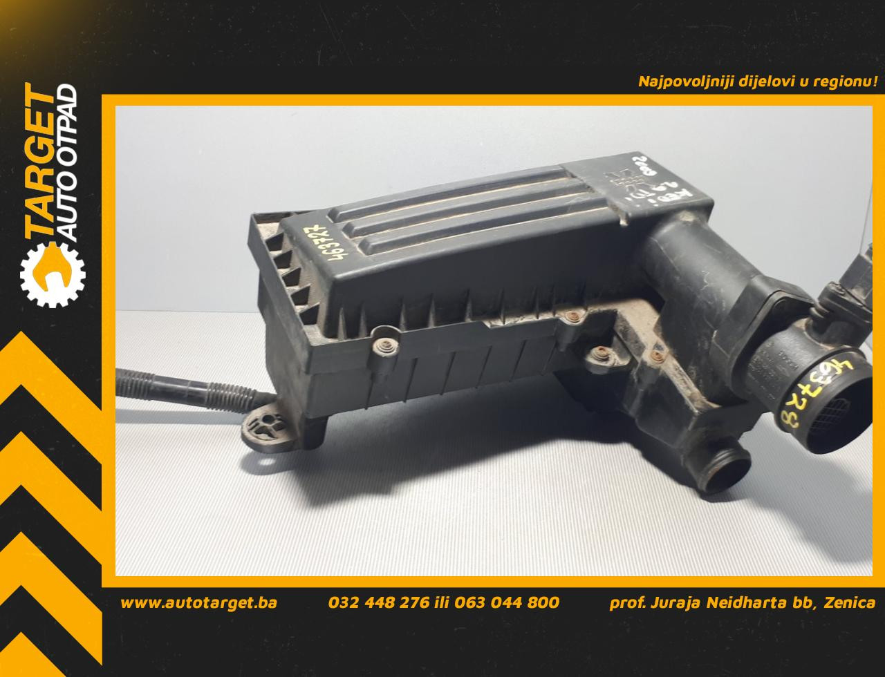 KUCISTE FILTERA ZRAKA VW CADDY > 10-15 3C0129607BE