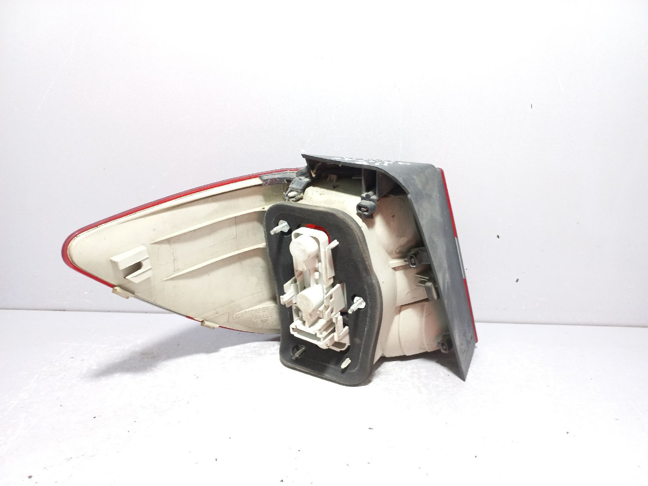 STOP SVJETLO MERCEDES B KLASA (W245) > 09-11 A169820266
