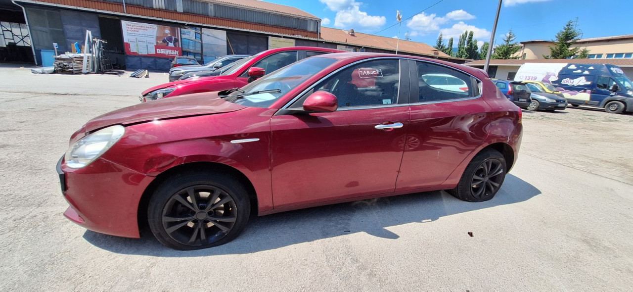 DIJELOVI ALFA ROMEO GIULIETTA > 10-16 1.6 Dizel 7008931 MOTOR
