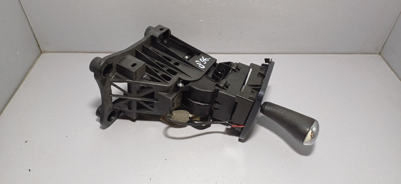 DIJELOVI SALTEBLA PEUGEOT 3008 > 09-13 9687024580
