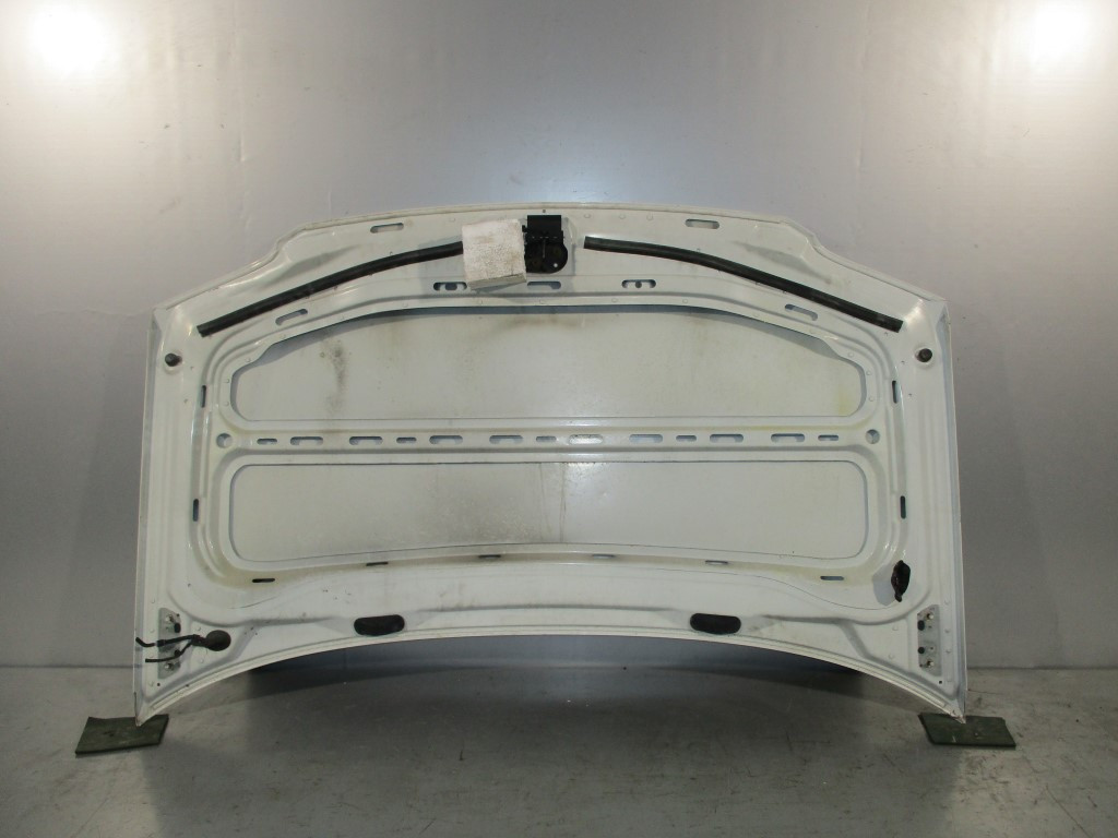 DIJELOVI HAUBA VW CADDY > 03-10 VW904007