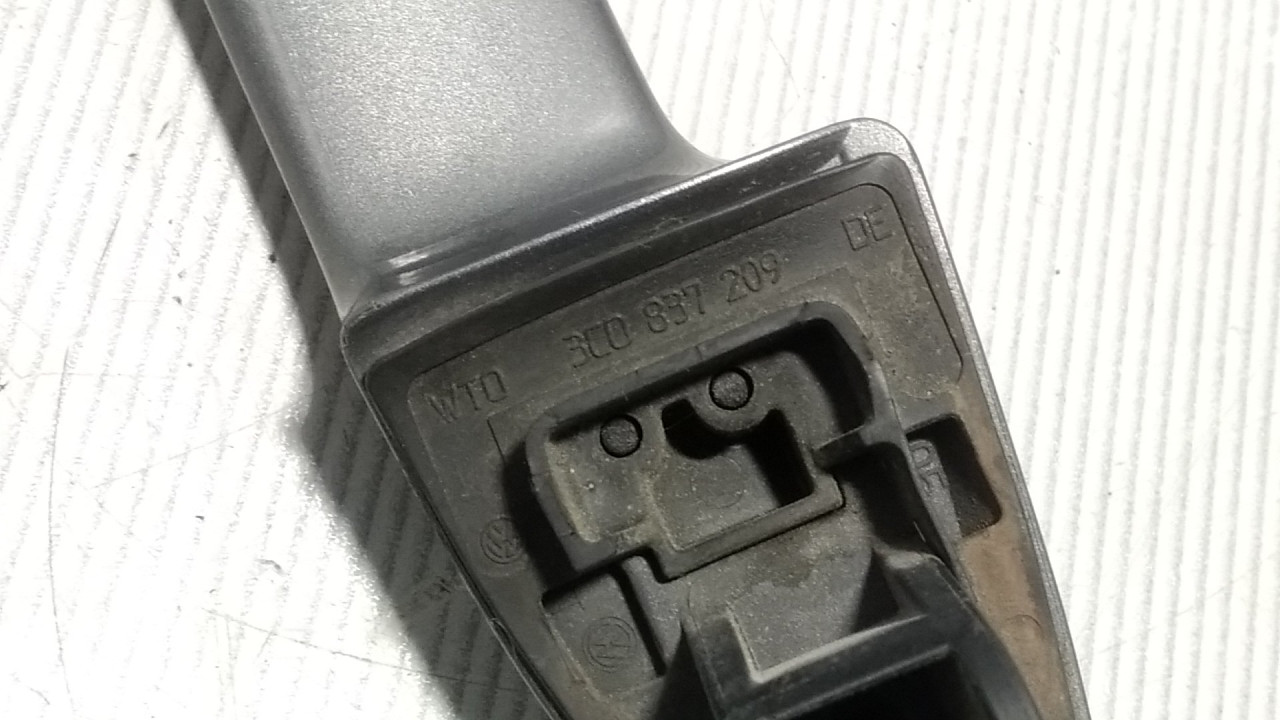 RUCKA VRATA VW PASSAT B6 > 05-10 3C0837209