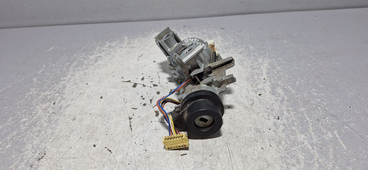 DIJELOVI BRAVA PALJENJA SKODA SUPERB > 15-19 1K0905851