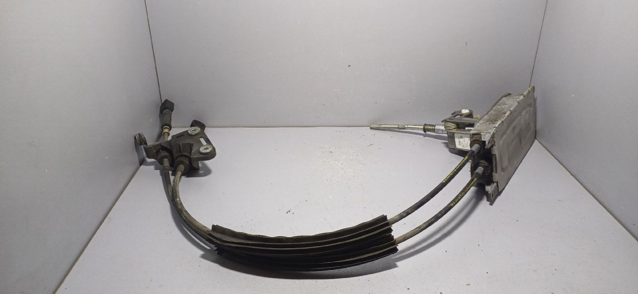 DIJELOVI SALTEBLA AUDI Q3 > 11-15 5N0711049Q