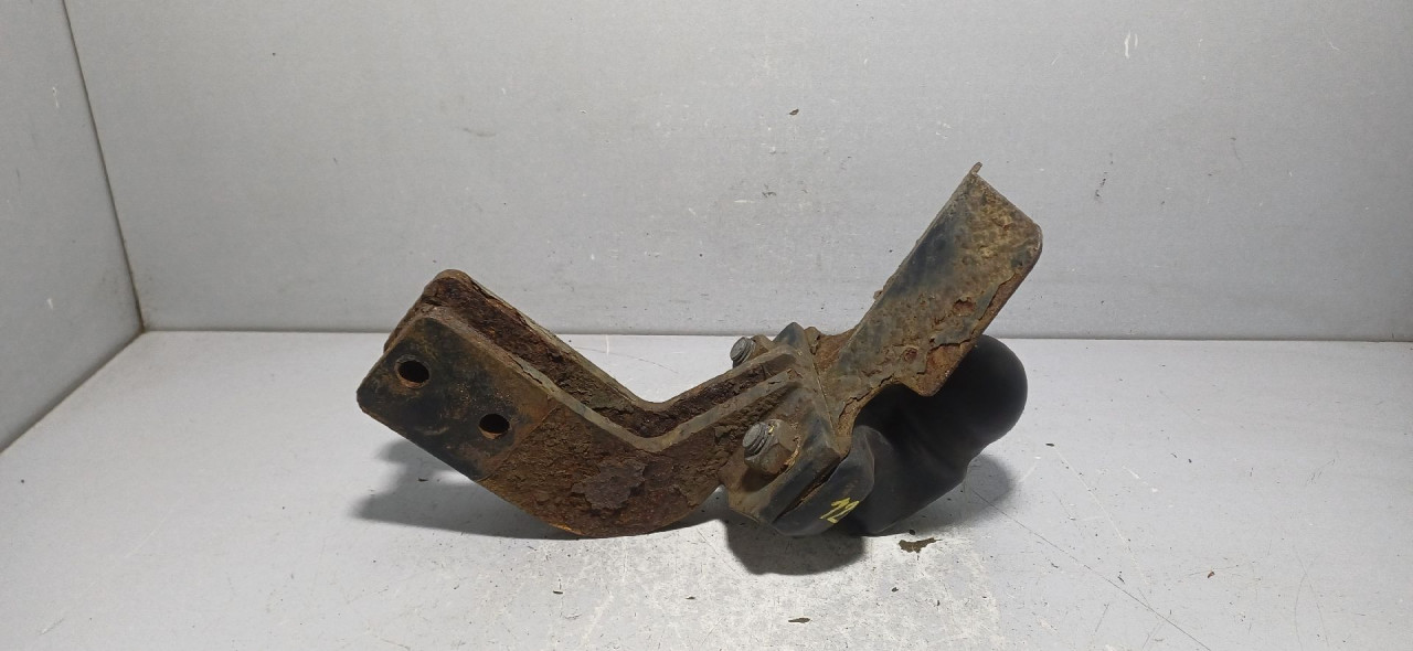 DIJELOVI KUKA VW TOURAN > 10-15
