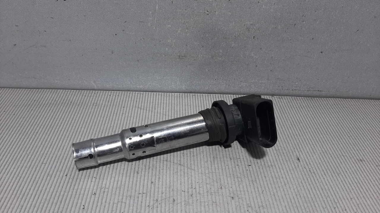 DIJELOVI BOMBINA VW PASSAT B7 > 10-14 036905715F