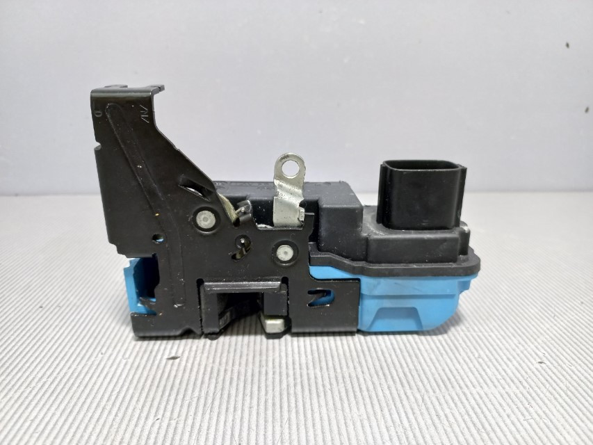 DIJELOVI BRAVA VRATA VOLVO S70/V70 > 00-04 30634616