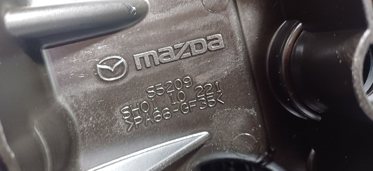DIJELOVI DEKLO MAZDA CX5 > 12-15 SH0110221