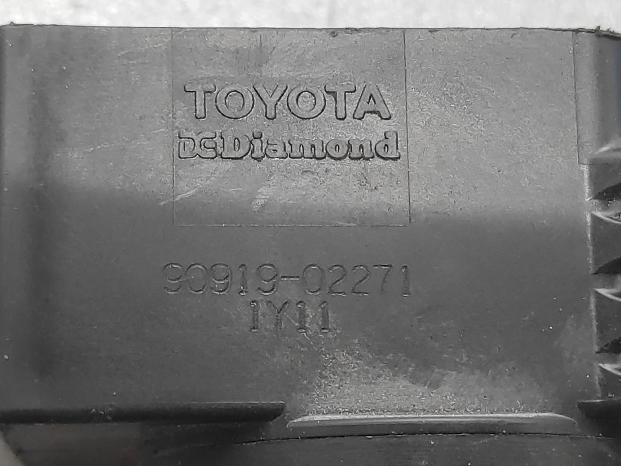 DIJELOVI BOMBINA TOYOTA C-HR > 16-19 9091902271