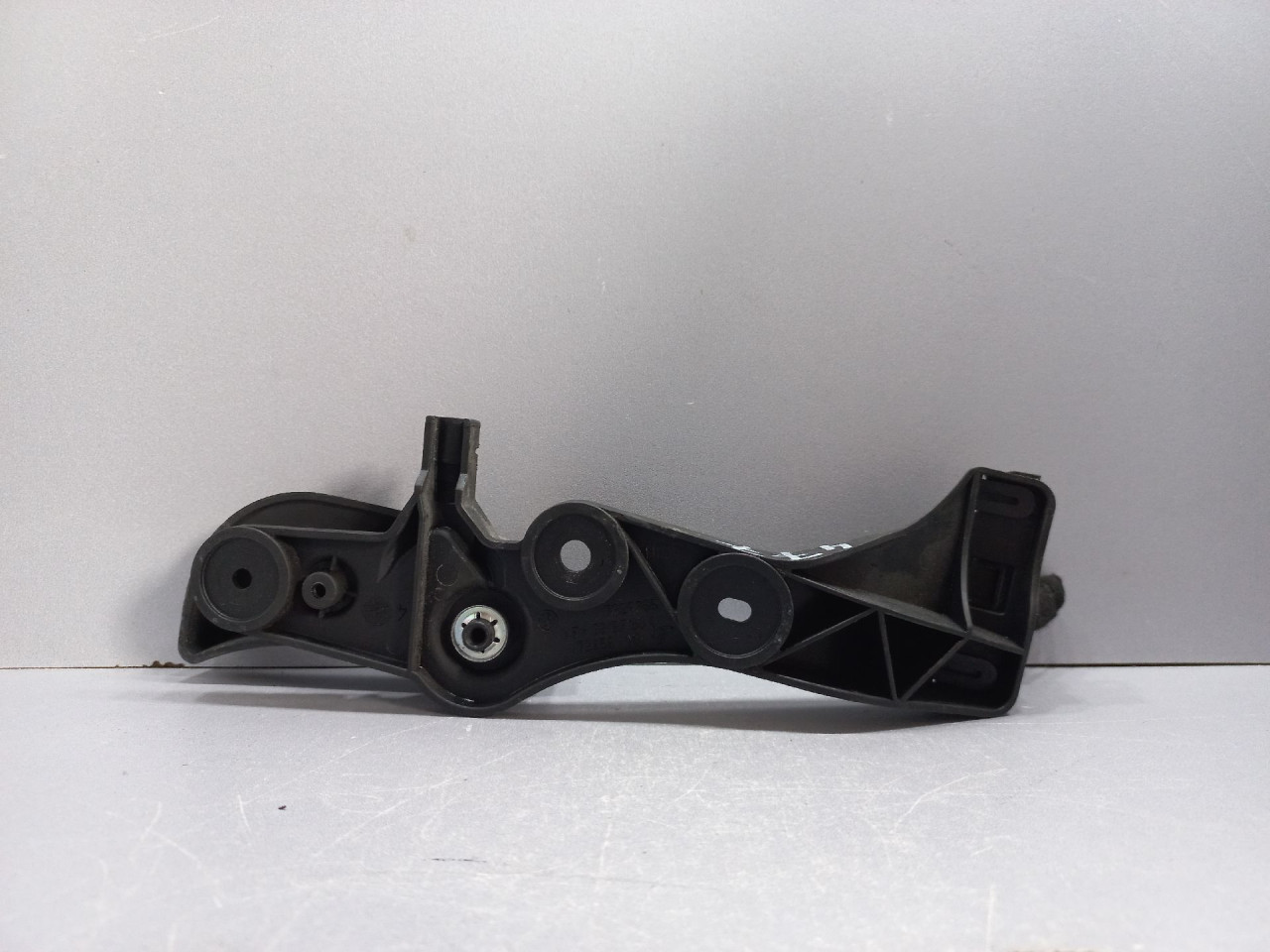 RUCKA HAUBE BMW SERIJA 3 (F34) GRANTURISMO > 12-16 7326