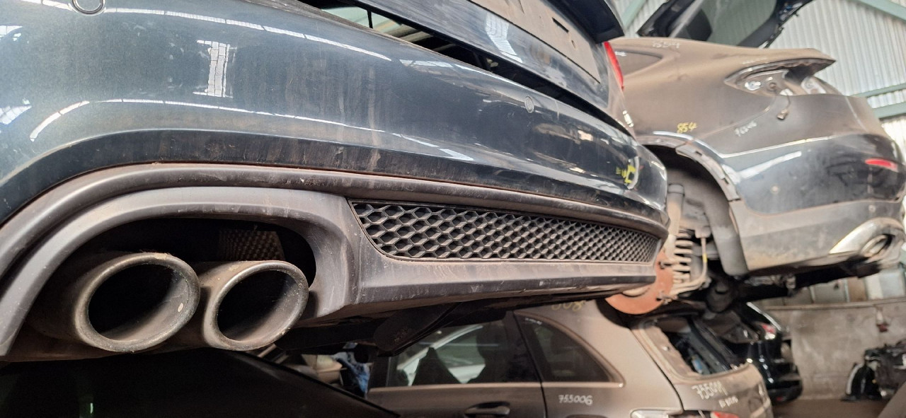 DIJELOVI BRANIK AUDI A6 4G > 11-14 4G9807067DGRU
