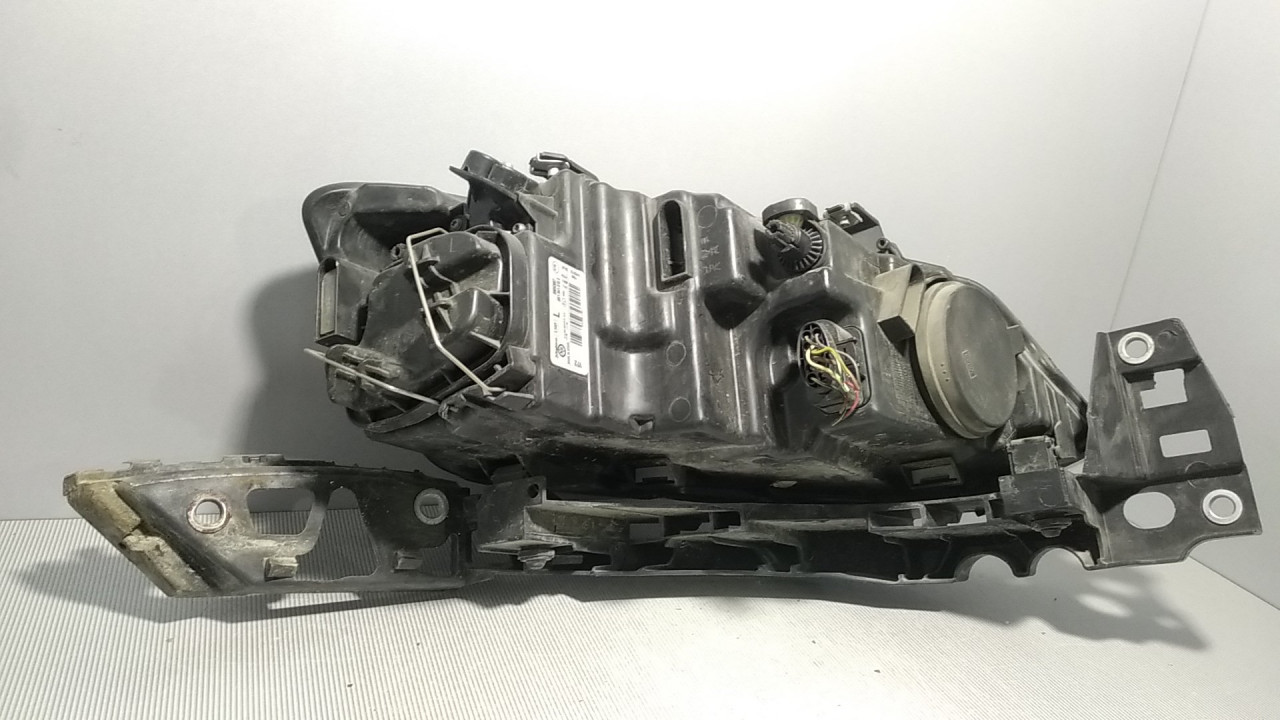 DIJELOVI FAR VW POLO > 09-14 6R1941015E