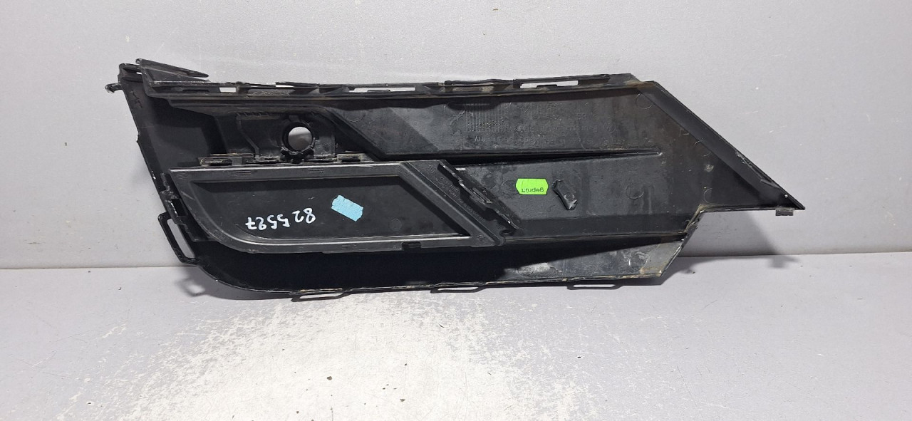 PLASTIKA BRANIKA VW TIGUAN > 16-20 5NA853666D