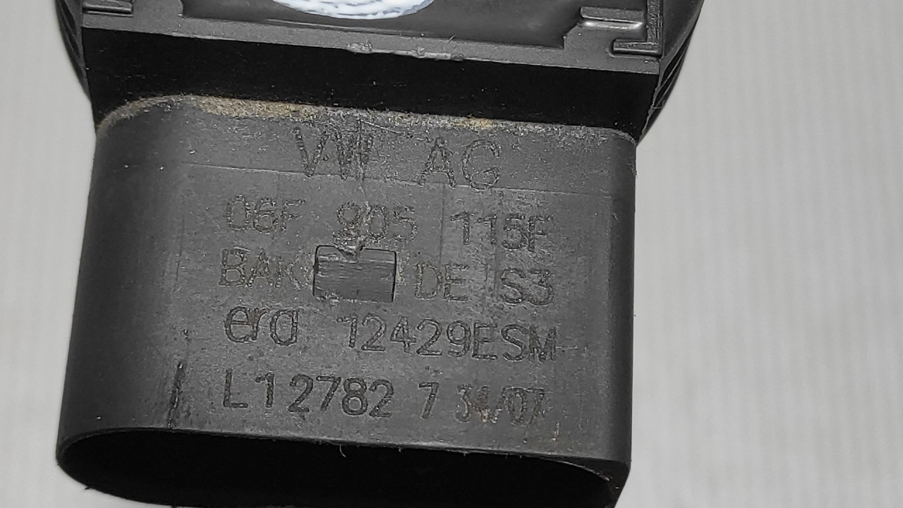 DIJELOVI BOMBINA AUDI A3 > 03-08 06F905115F